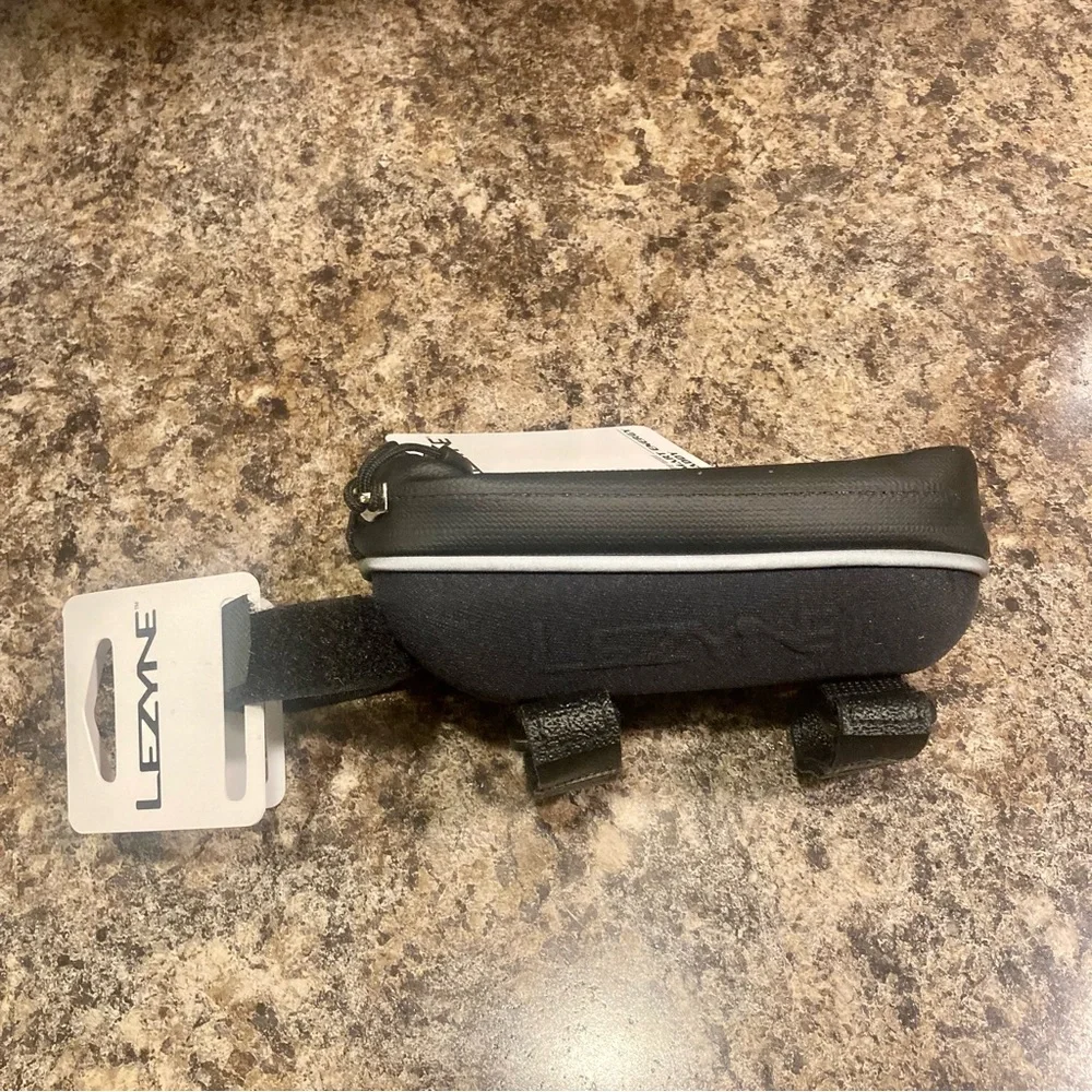 NWT Lezyne Smart Energy Caddy Weather Resistant Bicycle Top Tube Smart Phone Bag